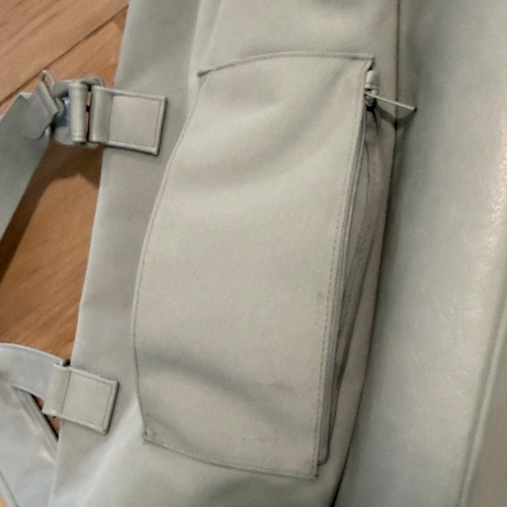 BEIS Mint Travel Duffel with Bottom Compartment - Picture 5 of 13